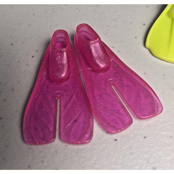 Barbie Doll Swim Flippers Scuba Diving Snorkel Accessories Beach Shoes Lot of 3 - Picture 4 of 9